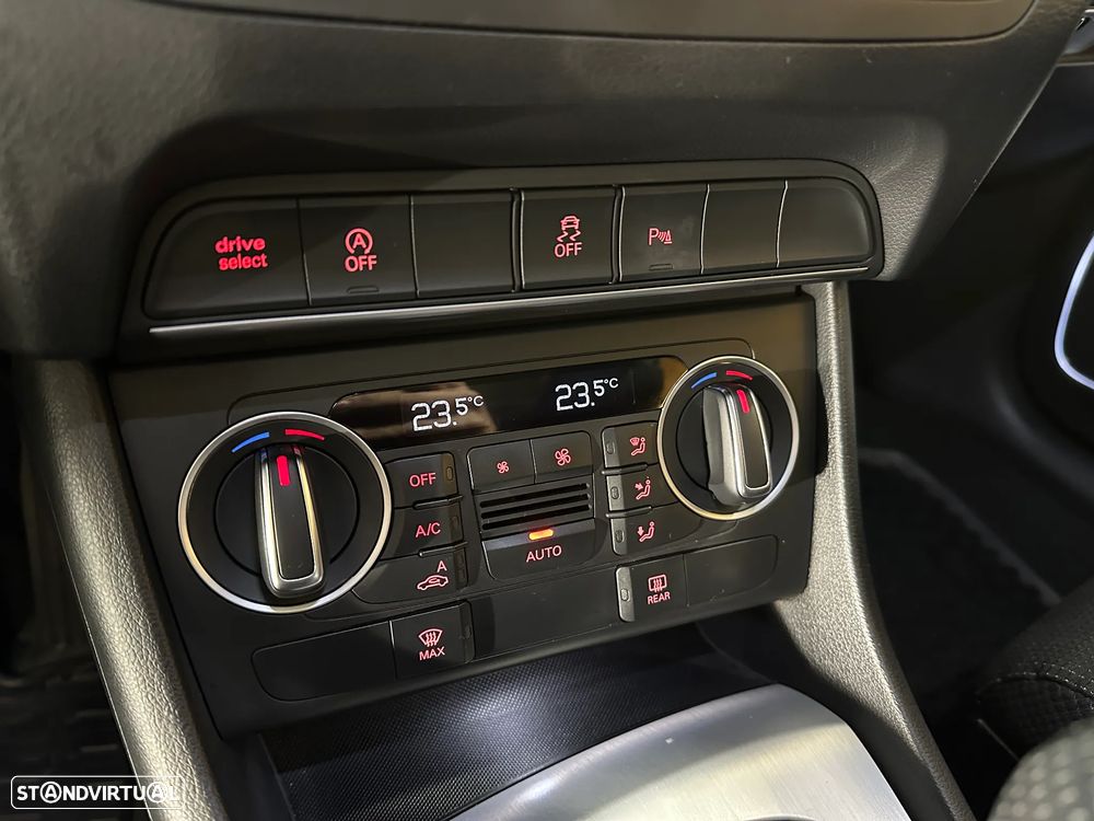 Audi Q3 2.0 TDI S-line - 9