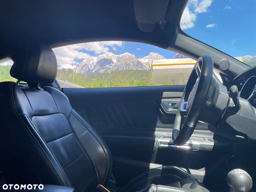 Ford Mustang 5.0 V8 GT - 21