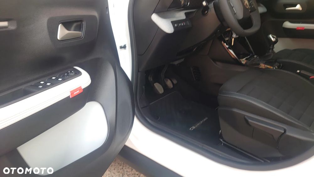 Citroën C3 Aircross 1.2 Turbo Plus S&S - 24