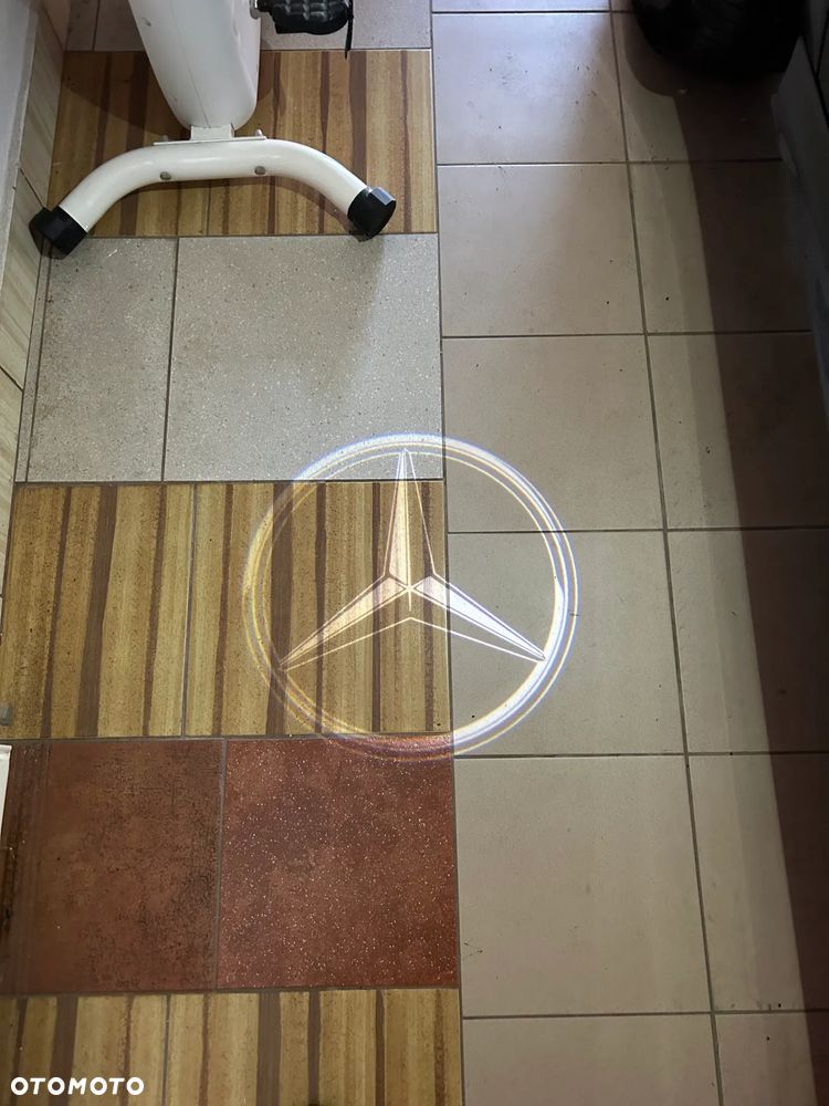 Mercedes-Benz GLE - 18