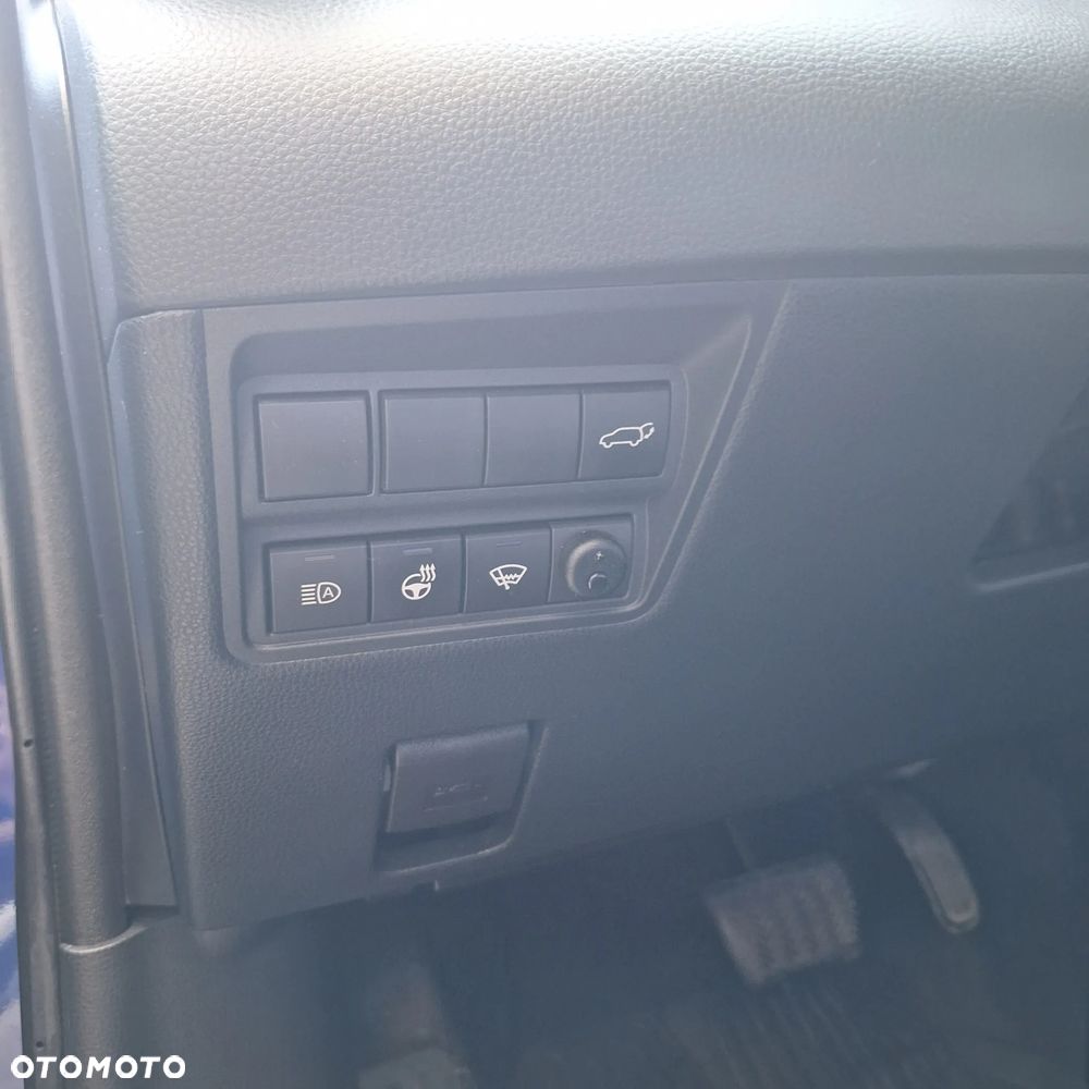 Toyota Yaris Cross - 17