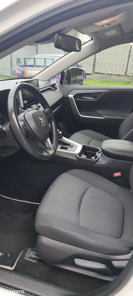Toyota RAV4 2.5 Hybrid Comfort 4x2 - 11