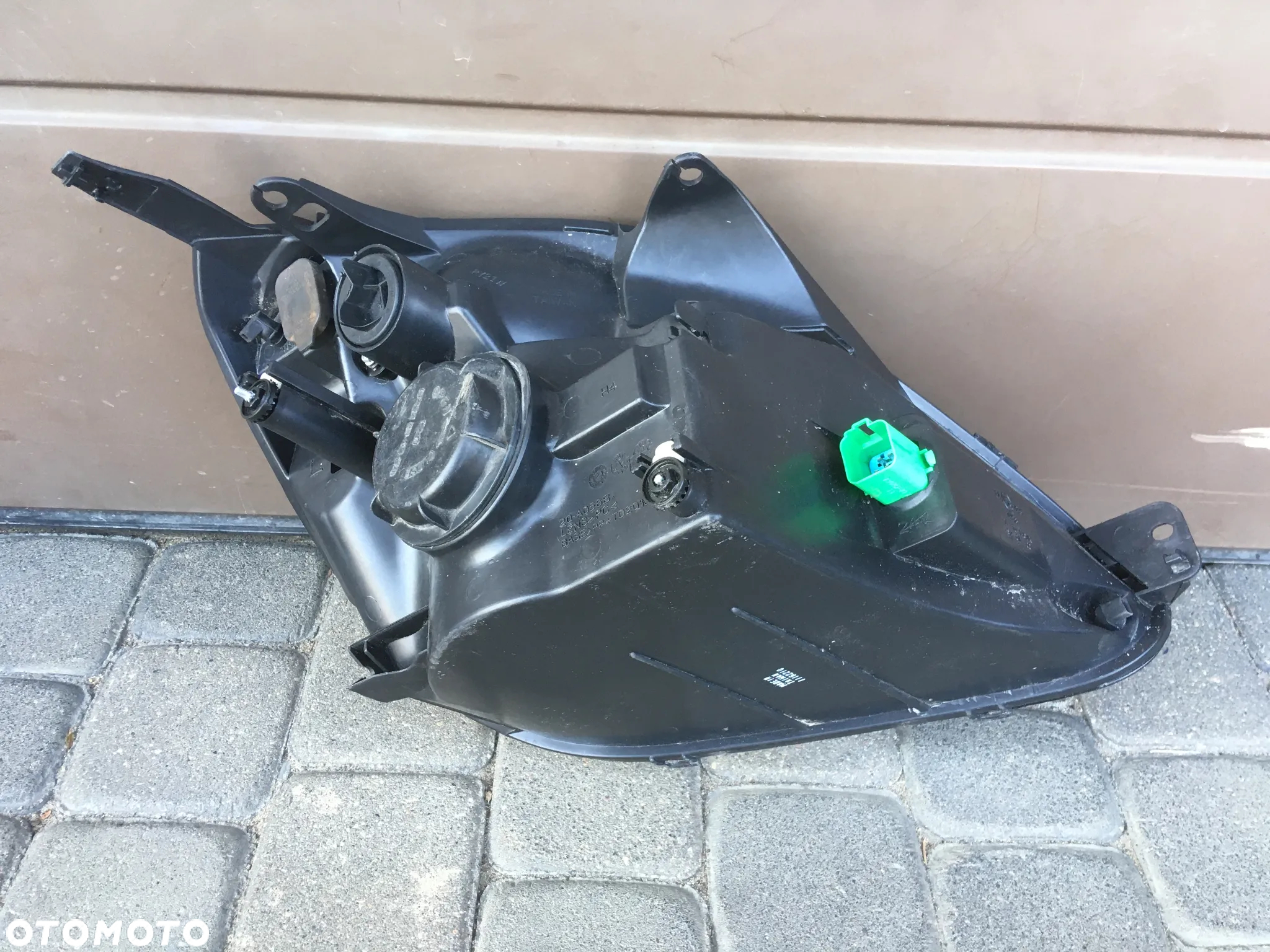 FORD FIESTA 02-05 REFLEKTOR LAMPA PRZEDNIA LEWA - 2