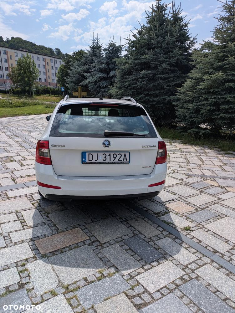 Skoda Octavia 1.6 TDI Greenline - 6