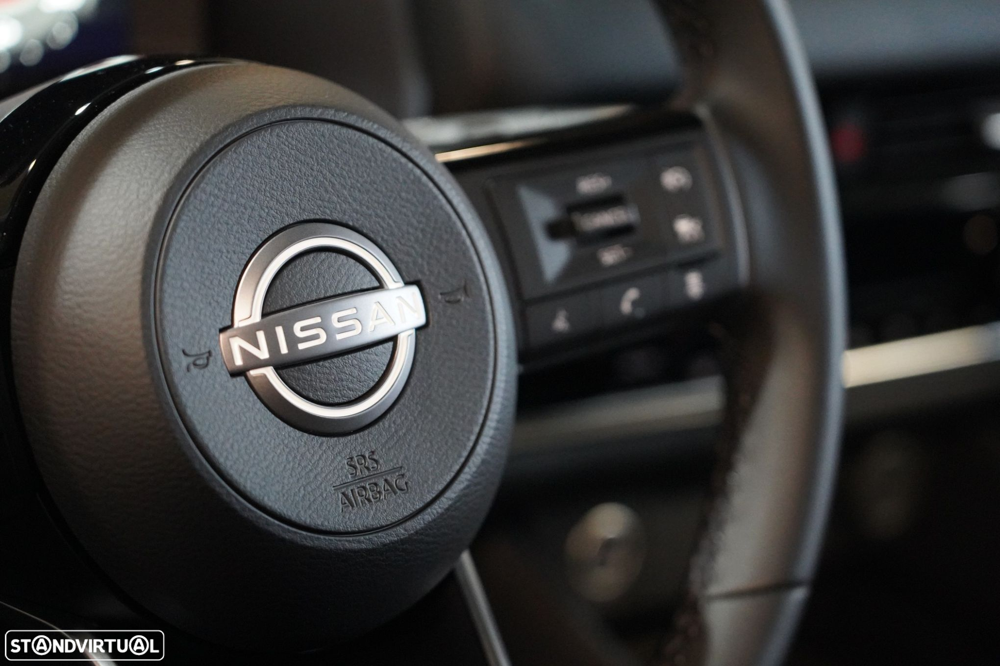 Nissan Qashqai 1.3 DIG-T N-Connecta LED+TT+SKY - 10
