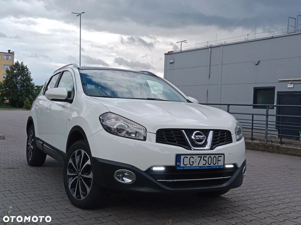 Nissan Qashqai - 1