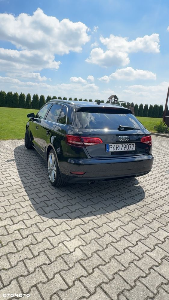 Audi A3 Sportback 1.6 TDI S tronic - 5