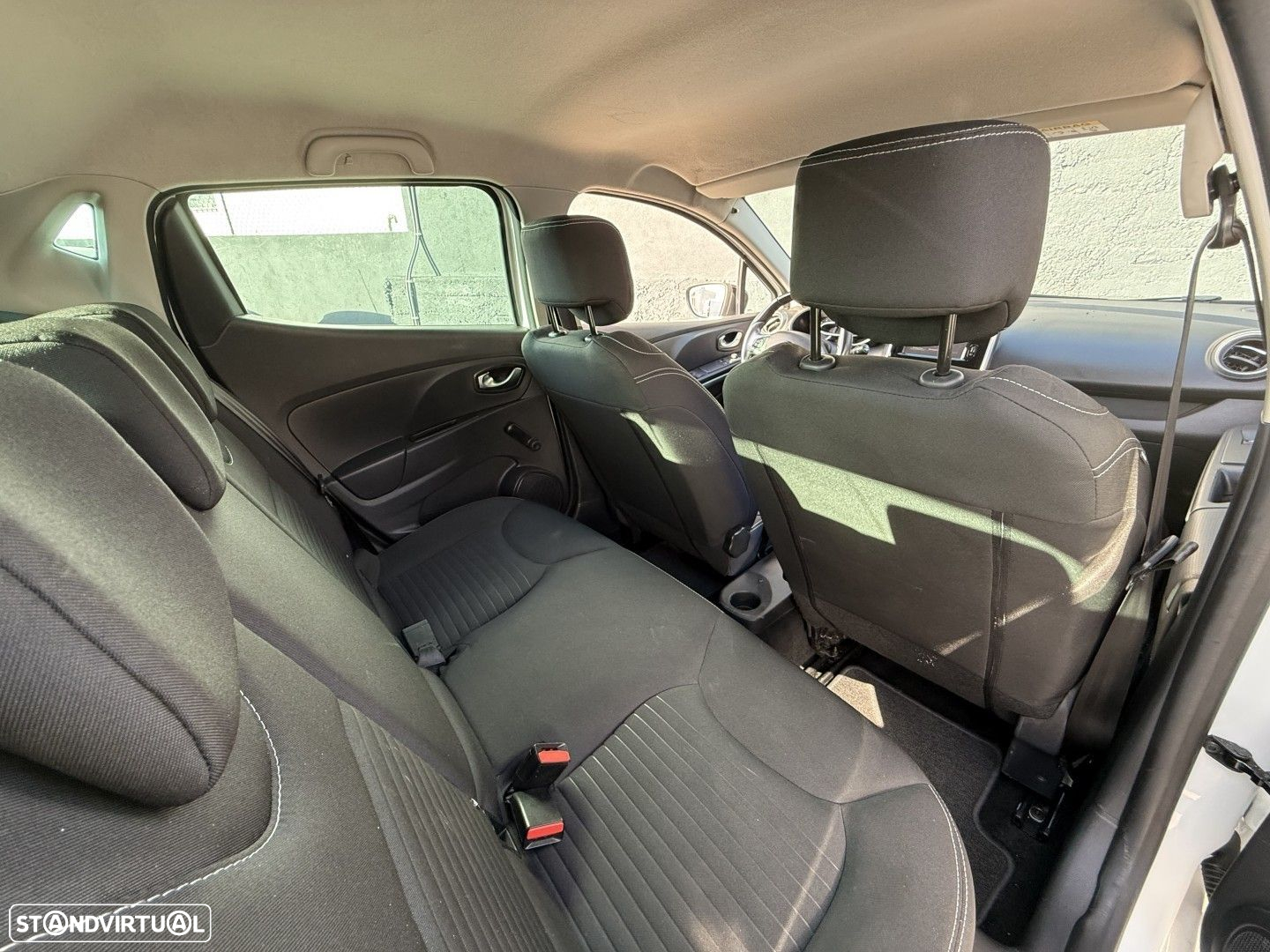 Renault Clio 1.5 dCi Limited EDition - 8
