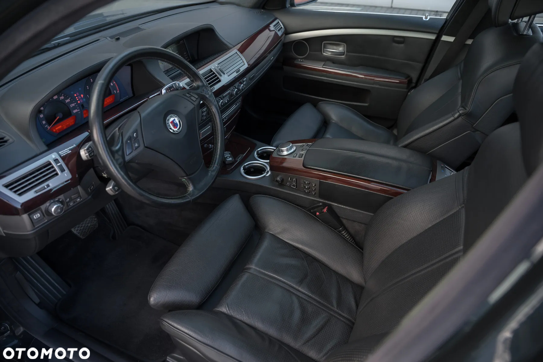 BMW-ALPINA B7 Switch-Tronic - 5