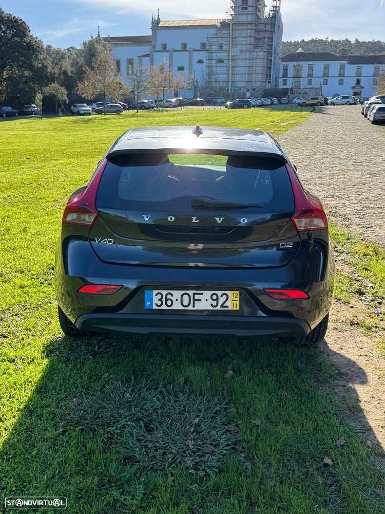 Volvo V40 1.6 D2 Kinetic - 9