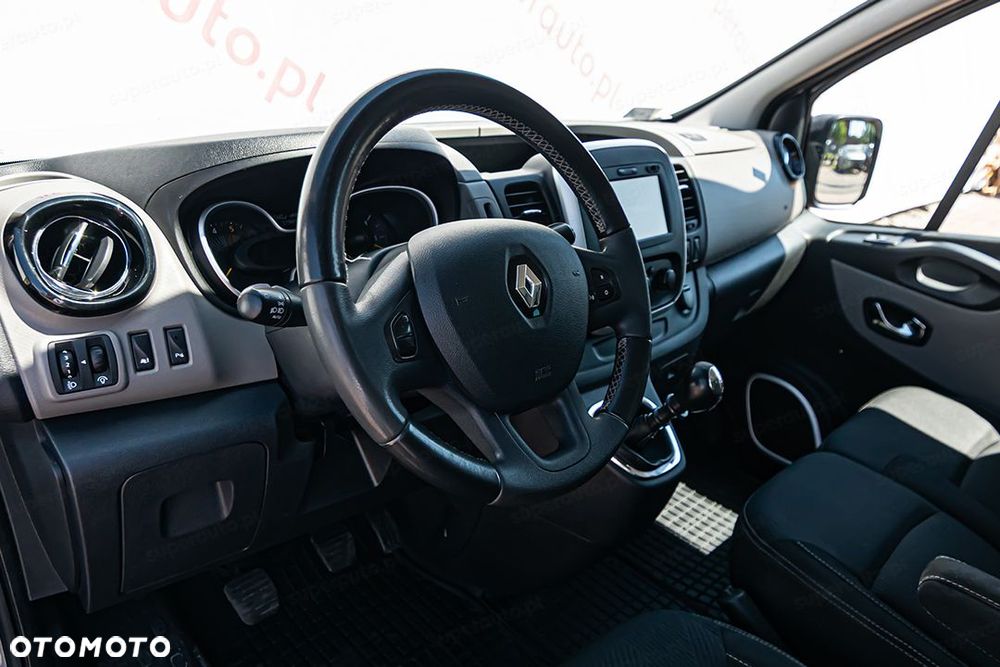 Renault Trafic - 13