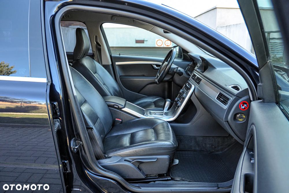 Volvo V70 - 10