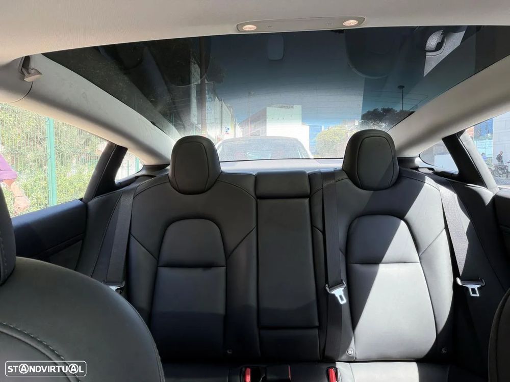 Tesla Model 3 Performance Dual Motor AWD - 12