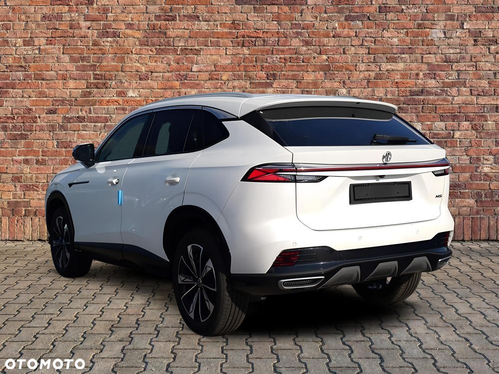 MG HS 1.5T HEV+ Exclusive - 8