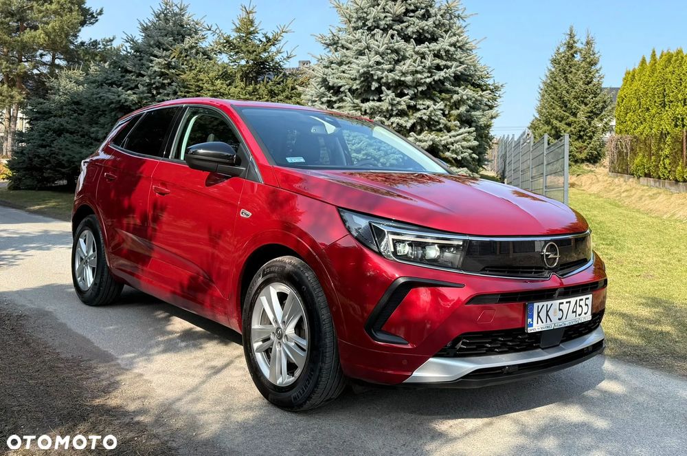 Opel Grandland X 1.2 T GPF Design&Tech S&S - 4