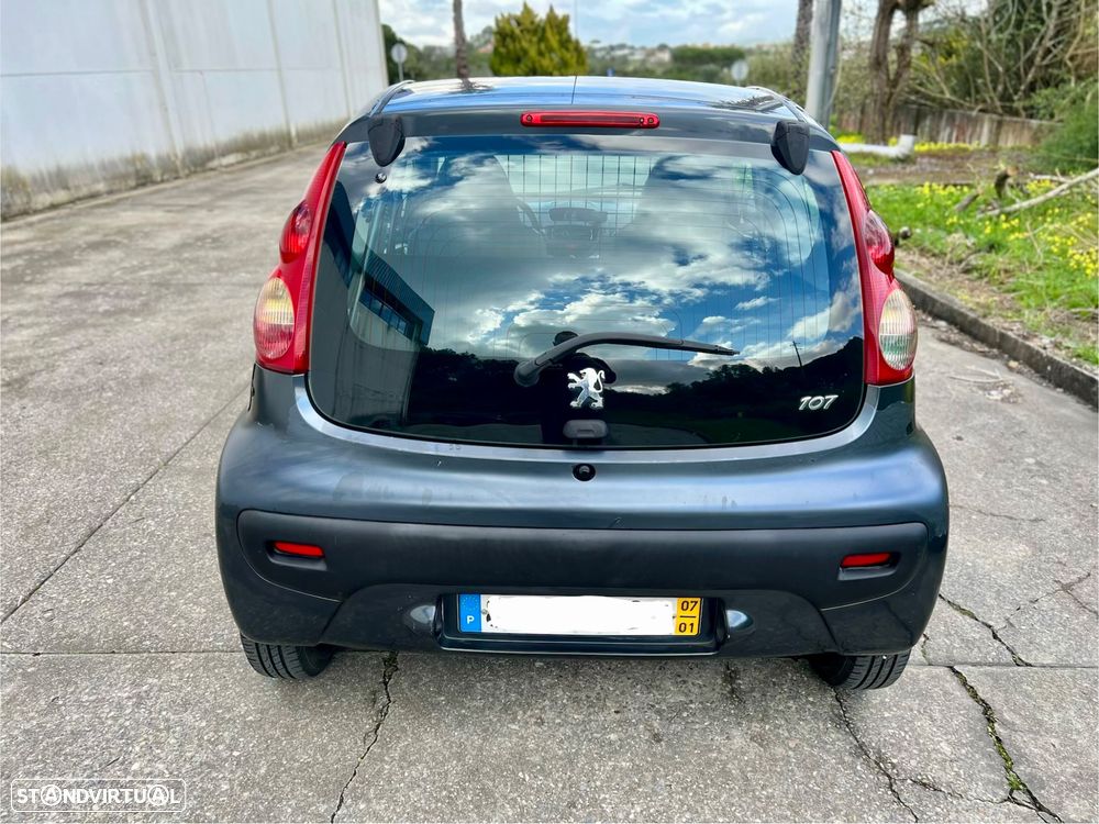 Peugeot 107 - 6