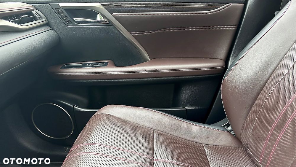 Lexus RX 450h Omotenashi - 14