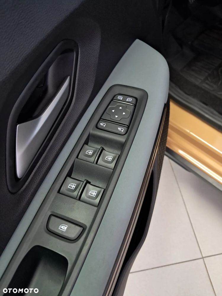 Dacia Sandero Stepway - 16