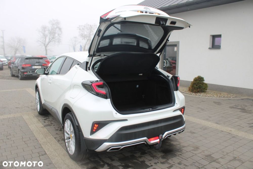 Toyota C-HR - 8