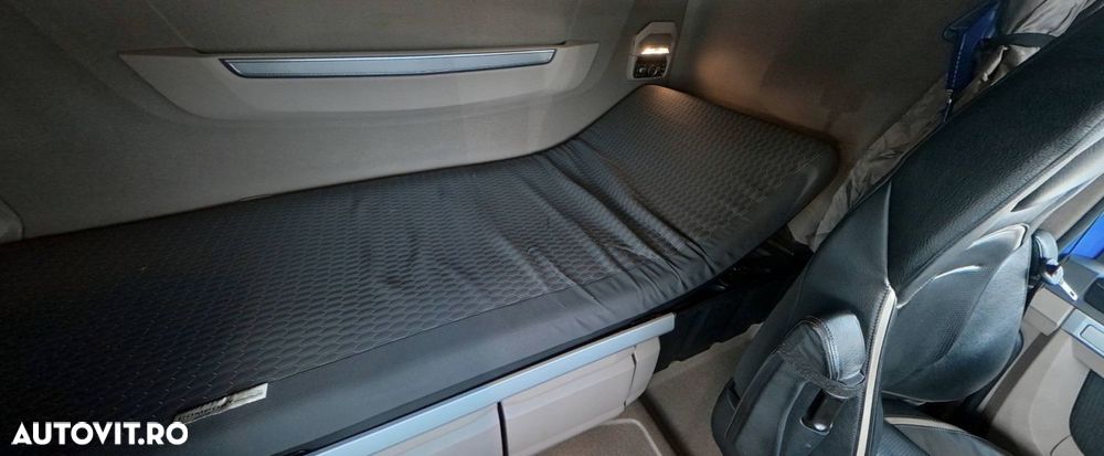 DAF XG+ 530 FT new model full leather - 6