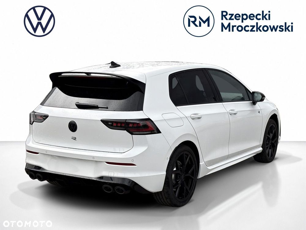 Volkswagen Golf 2026 photo 5
