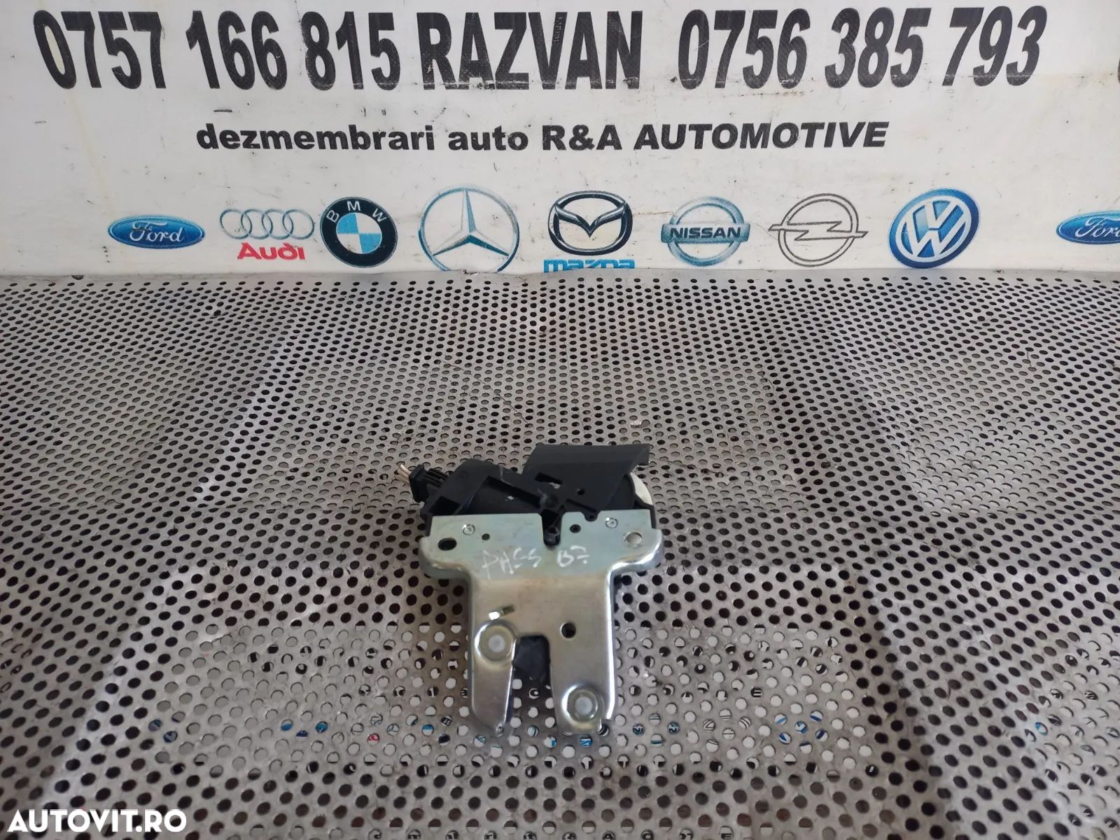 Broasca Incuietoare Portbagaj Vw Passat B7 Limuzina Berlina An 2011-2012-2013 2014-2015  - Dezmembr - 1