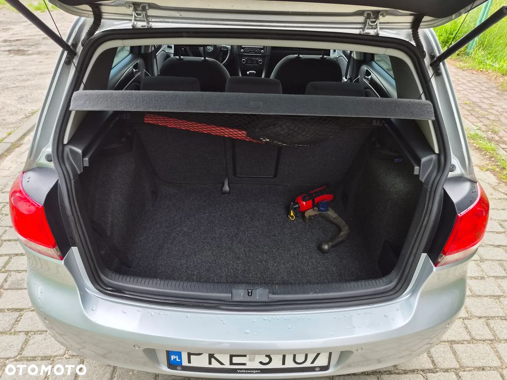 Volkswagen Golf 1.6 TDI DPF BlueMotion Technology DSG Comfortline - 9