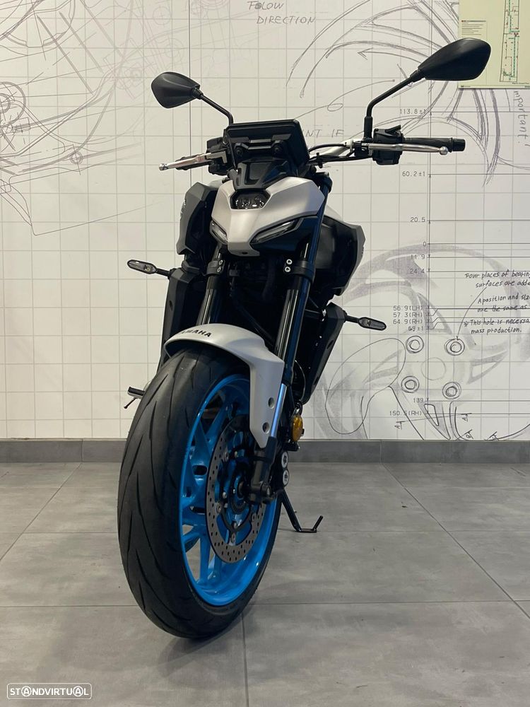 Yamaha MT-07 - 2