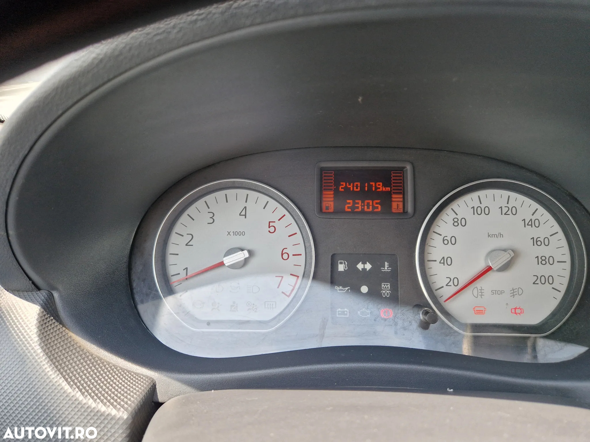 Dacia Logan Express 1.5 dCi - 8