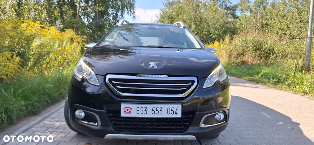 Peugeot 2008 1.2 Pure Tech Allure S&S - 2