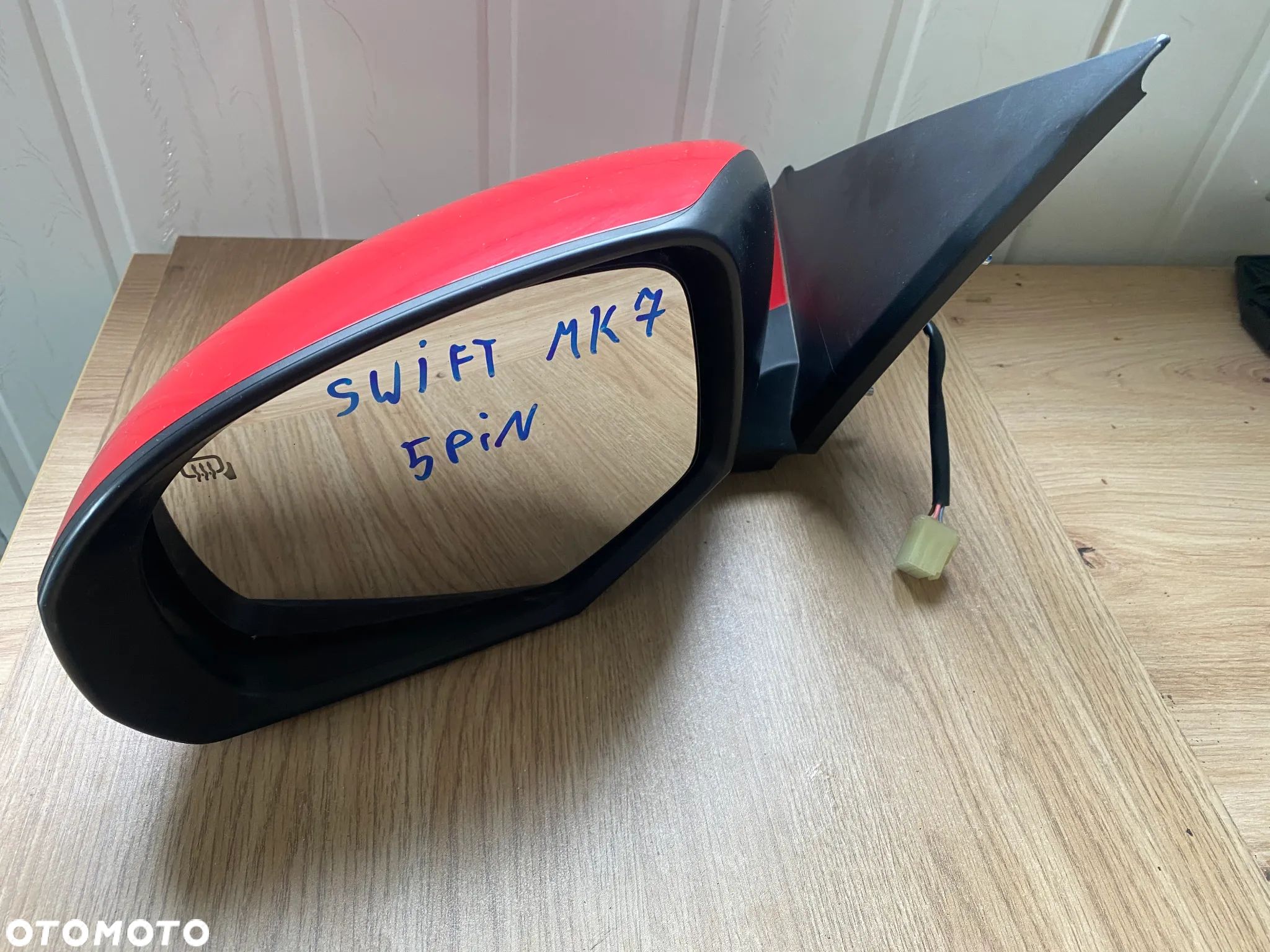 LUSTERKO LEWE 5PIN SUZUKI SWIFT MK7 ZCF 8470268L10 - 1