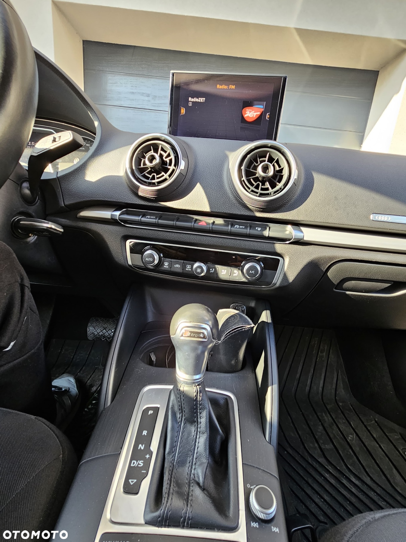 Audi A3 1.6 TDI Sport S tronic - 22