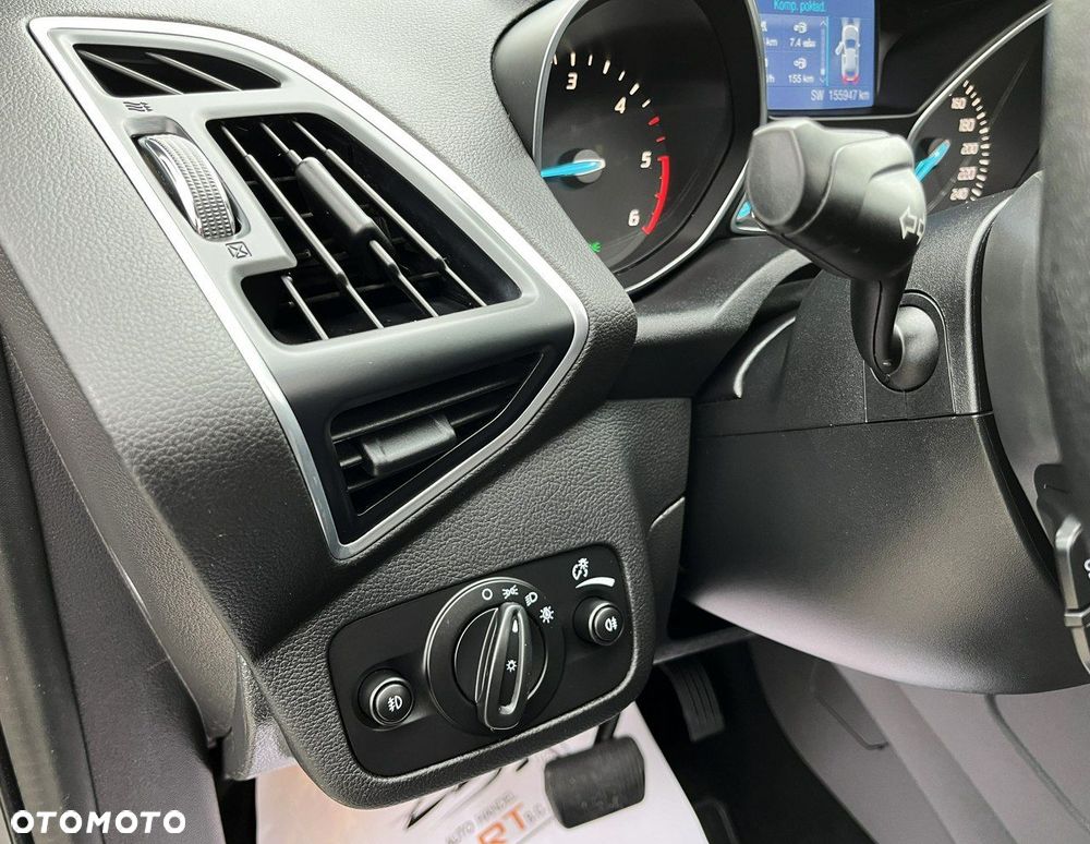 Ford Kuga - 33