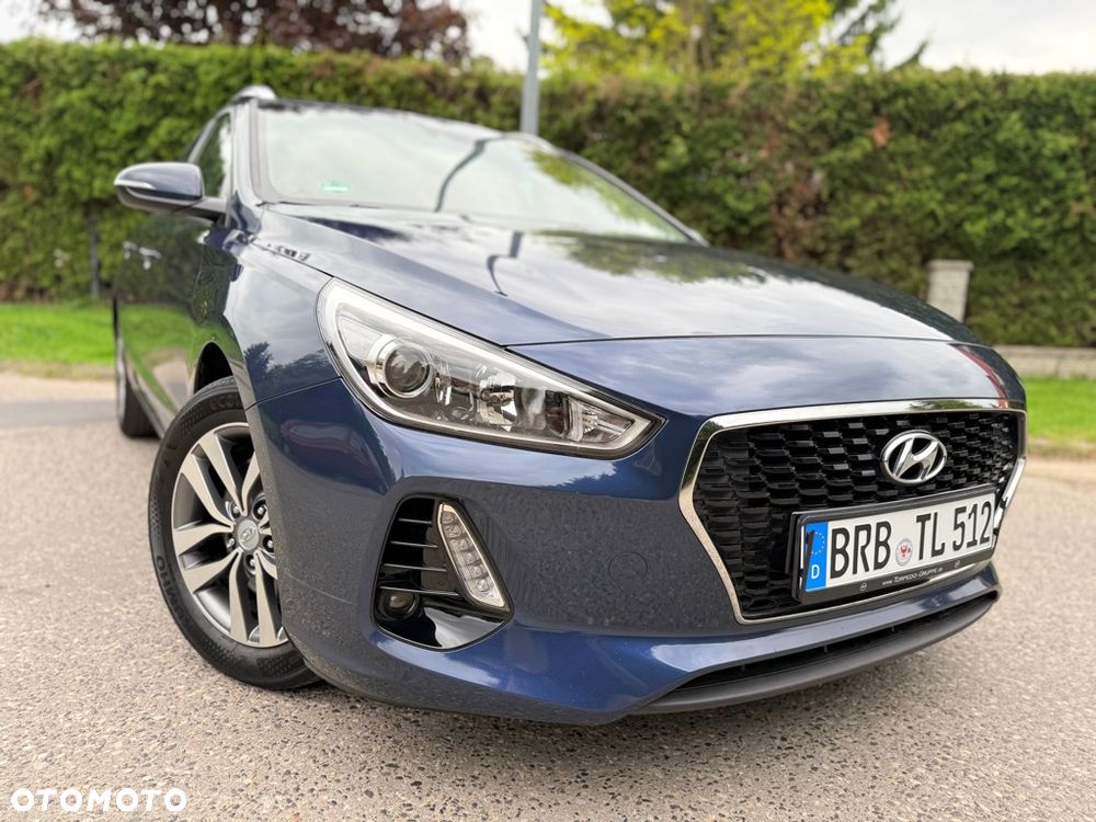 Hyundai i30 1.4 Premium - 9