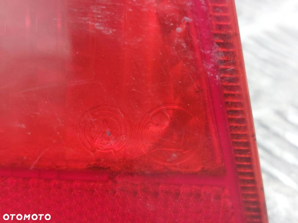 LAMPA LEWY TYŁ SKODA OCTAVIA I LIFT HB 1U6945095 - 2