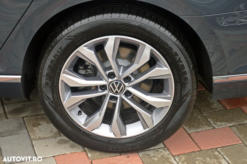 Volkswagen Passat Variant 2.0 TDI DSG Highline - 39