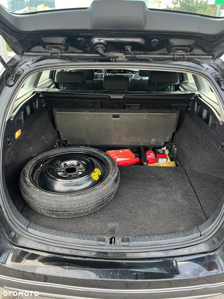 Toyota Auris 1.8 HSD Sol - 7