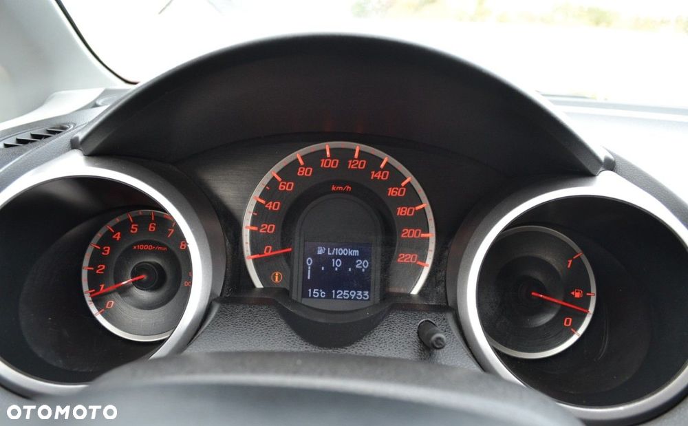 Honda Jazz 1.4 i-VTEC Comfort Plus - 24