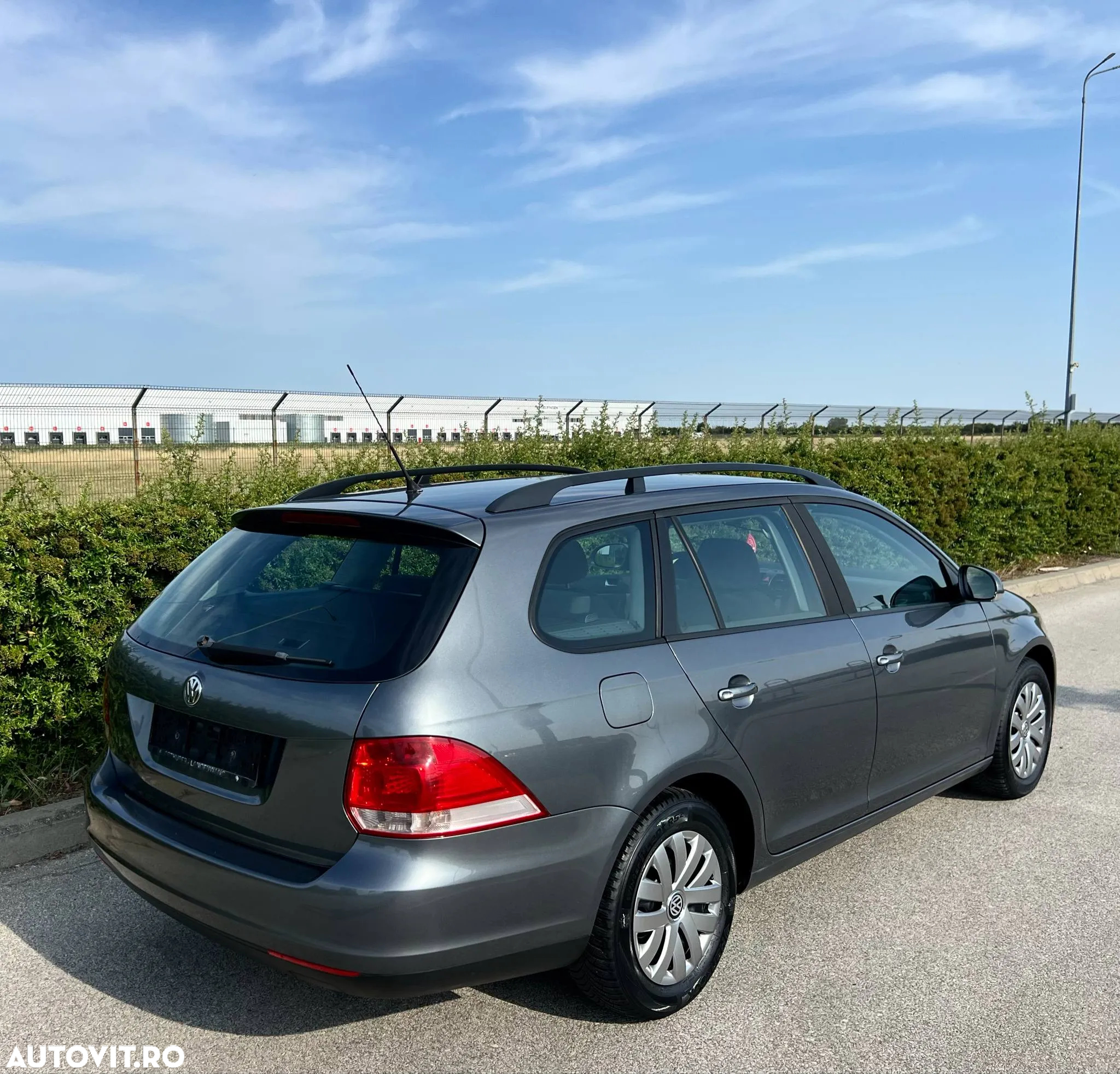 Volkswagen Golf 1.9 TDI Comfortline - 5
