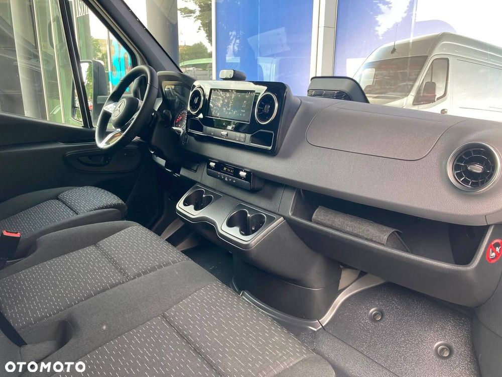 Mercedes-Benz Sprinter 317 CDI OM654 - 18