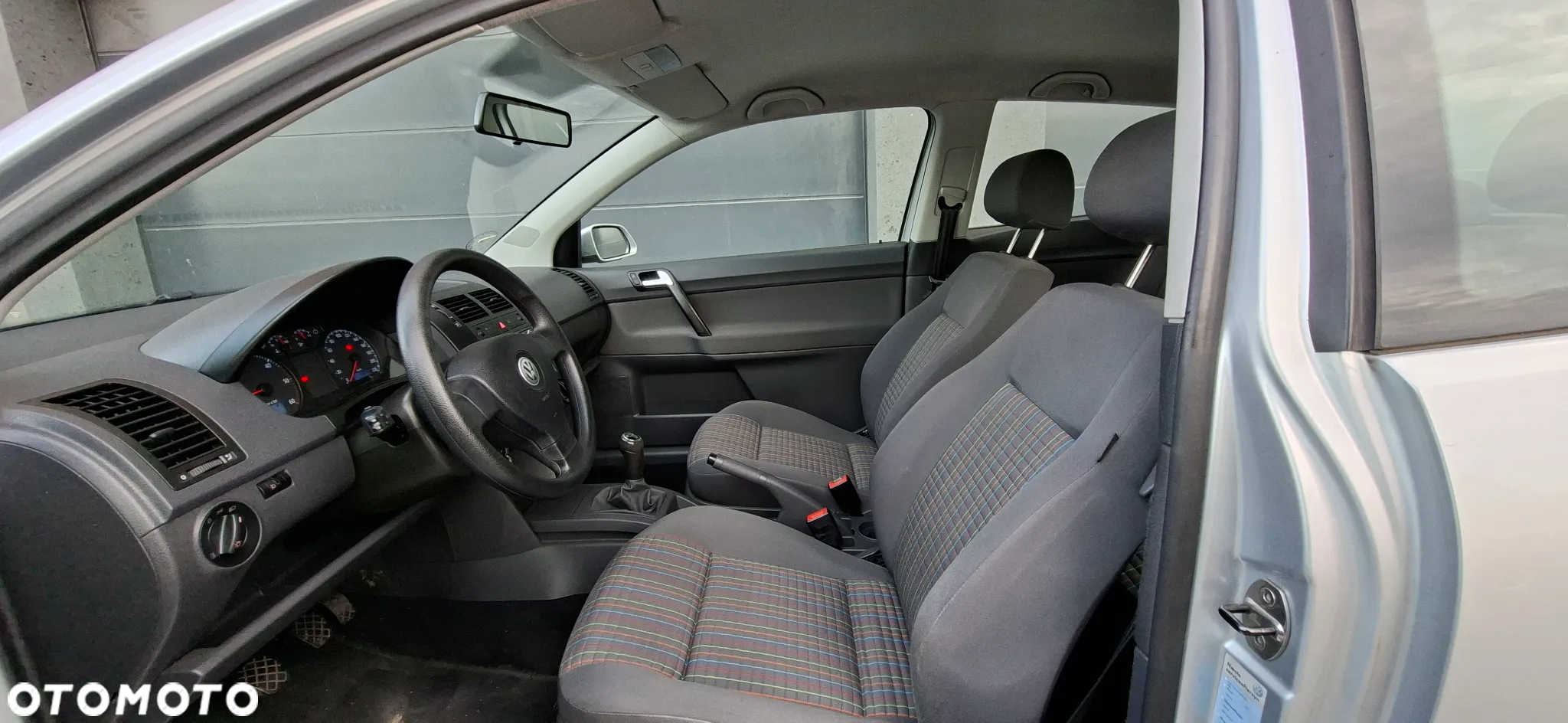 Volkswagen Polo 1.9 TDI Sportline - 20