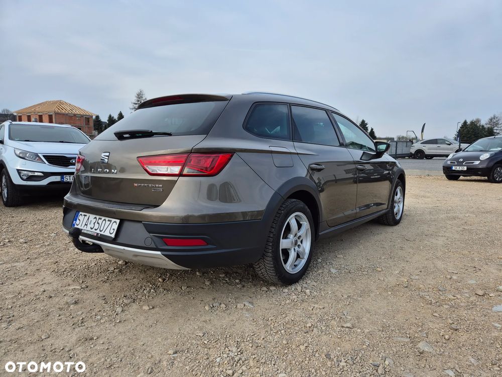 Seat Leon Sportstourer 2.0 TDI Start&Stop 4Drive X-Perience - 3