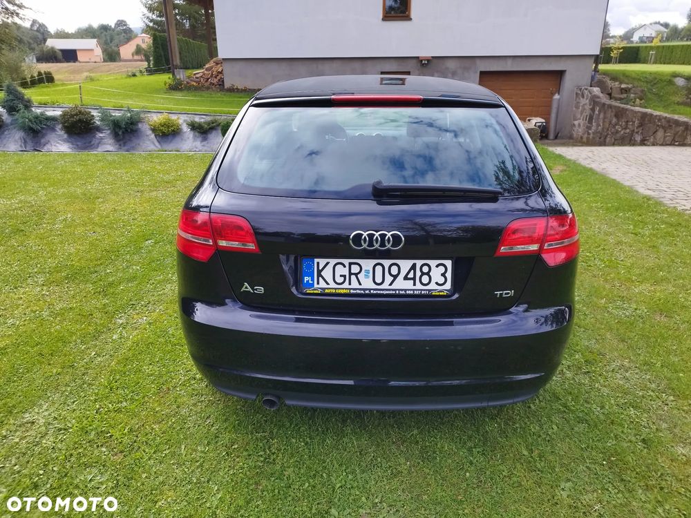 Audi A3 Sportback - 5