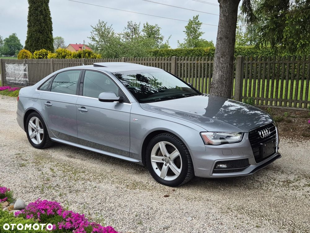 Audi A4 Limousine - 4
