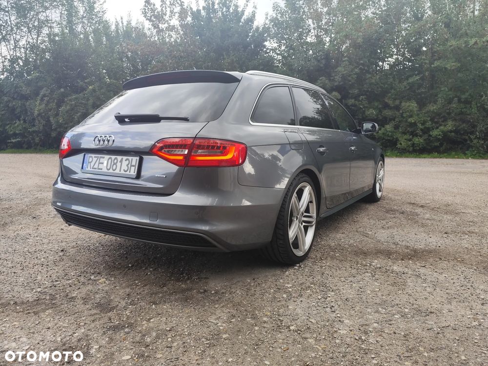 Audi A4 Avant 2.0 TDI DPF clean diesel quattro S line Sportpaket - 10
