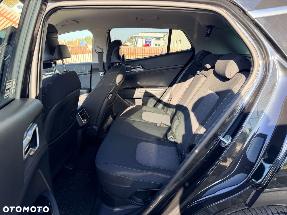 Kia Sportage 1.6 T-GDI HEV L 2WD - 15