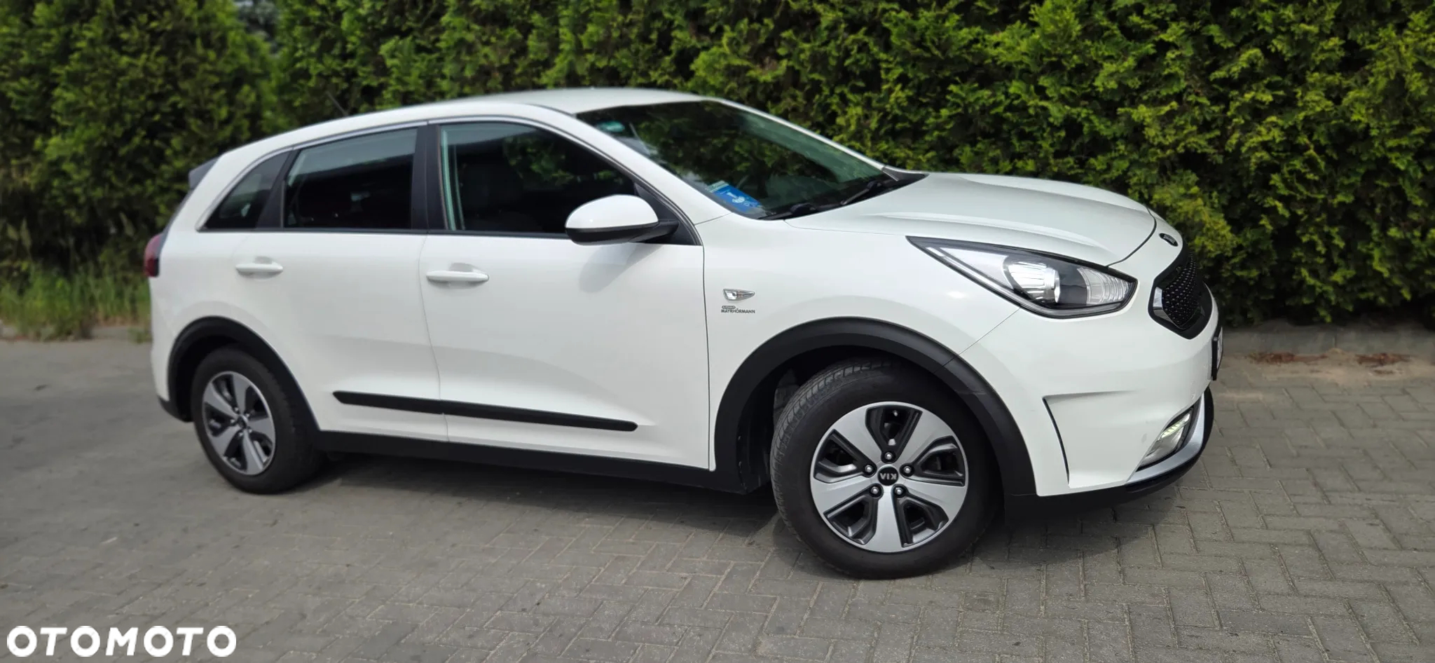 Kia Niro 1.6 GDI Hybrid M - 18