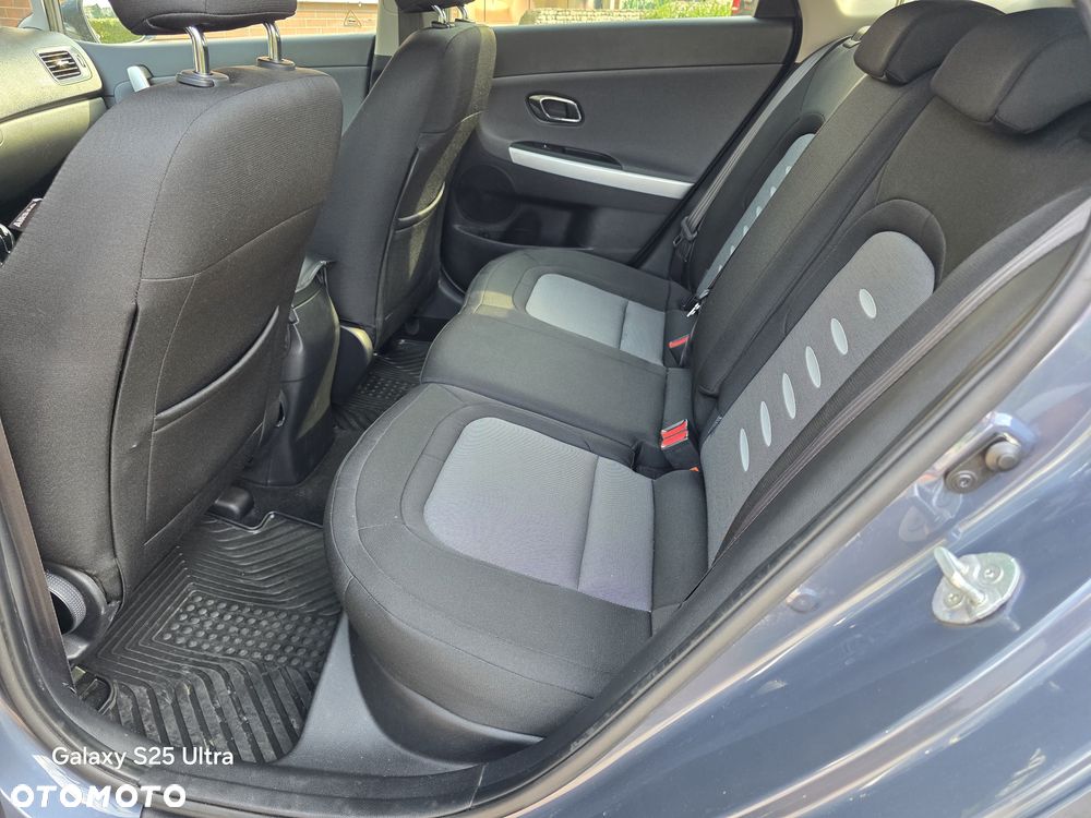Kia Ceed 1.6 GDI ISG Dream Team Edition - 15