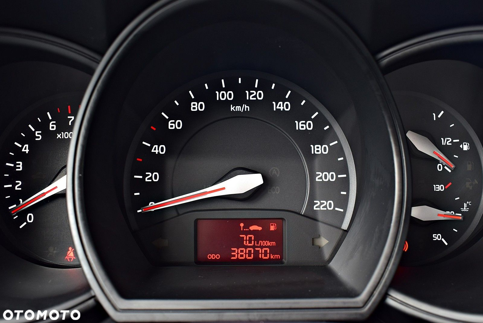 Kia Rio - 24