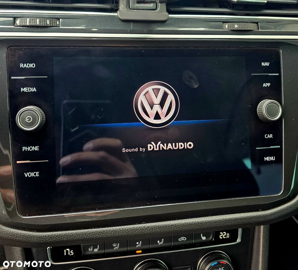 Volkswagen Tiguan 2.0 TDI SCR 4MOTION (BlueMotion Techn.) DSG Sound - 19
